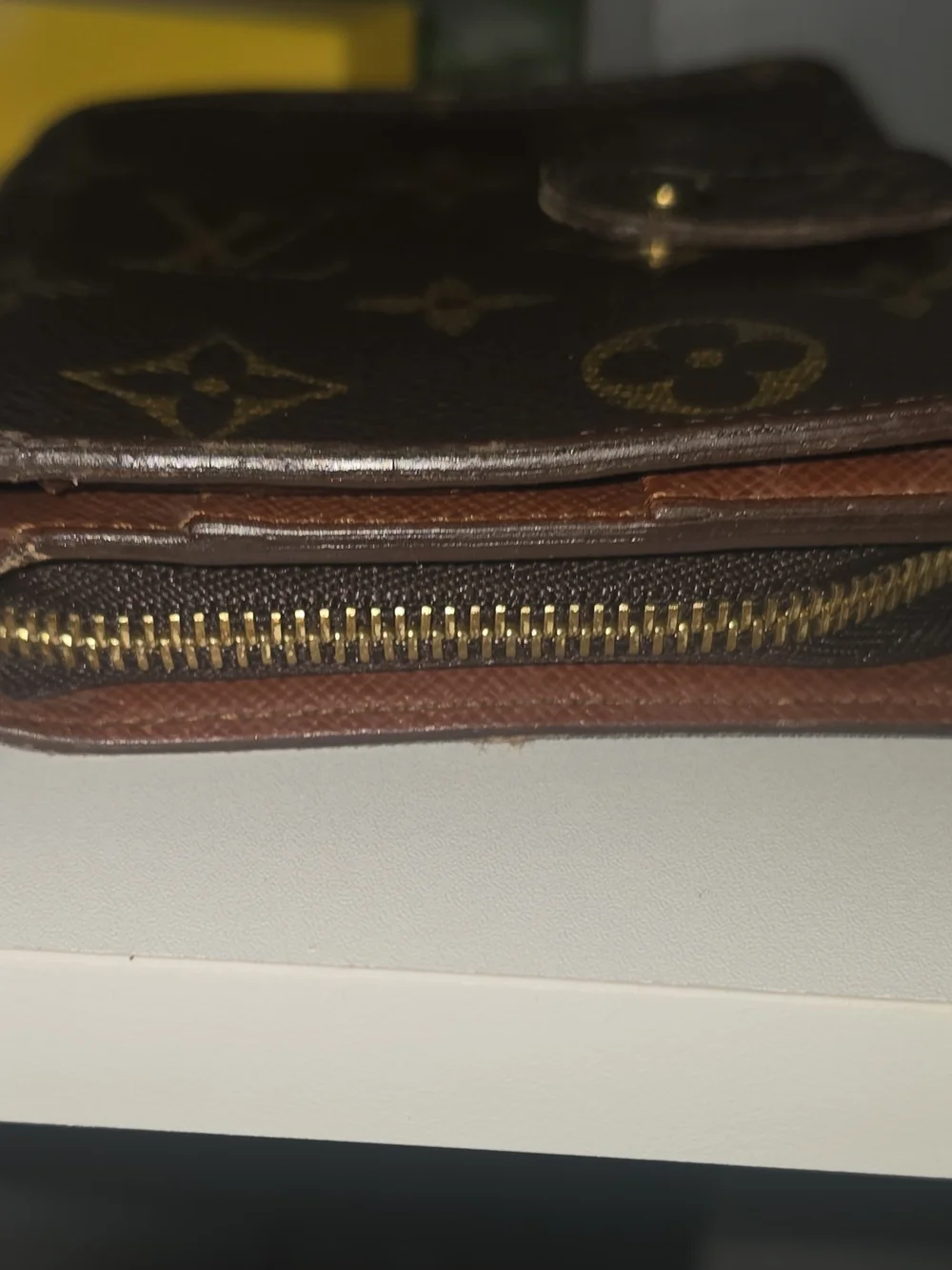 Louis Vuitton Monogram Brown Zip-Around Unisex Wallet Logo Zipper Snap - Picture 2 of 12